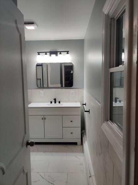 New sink vanity - 186 Highland Ave