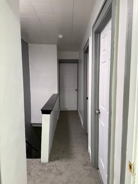 Building Photo - 17 Montier St