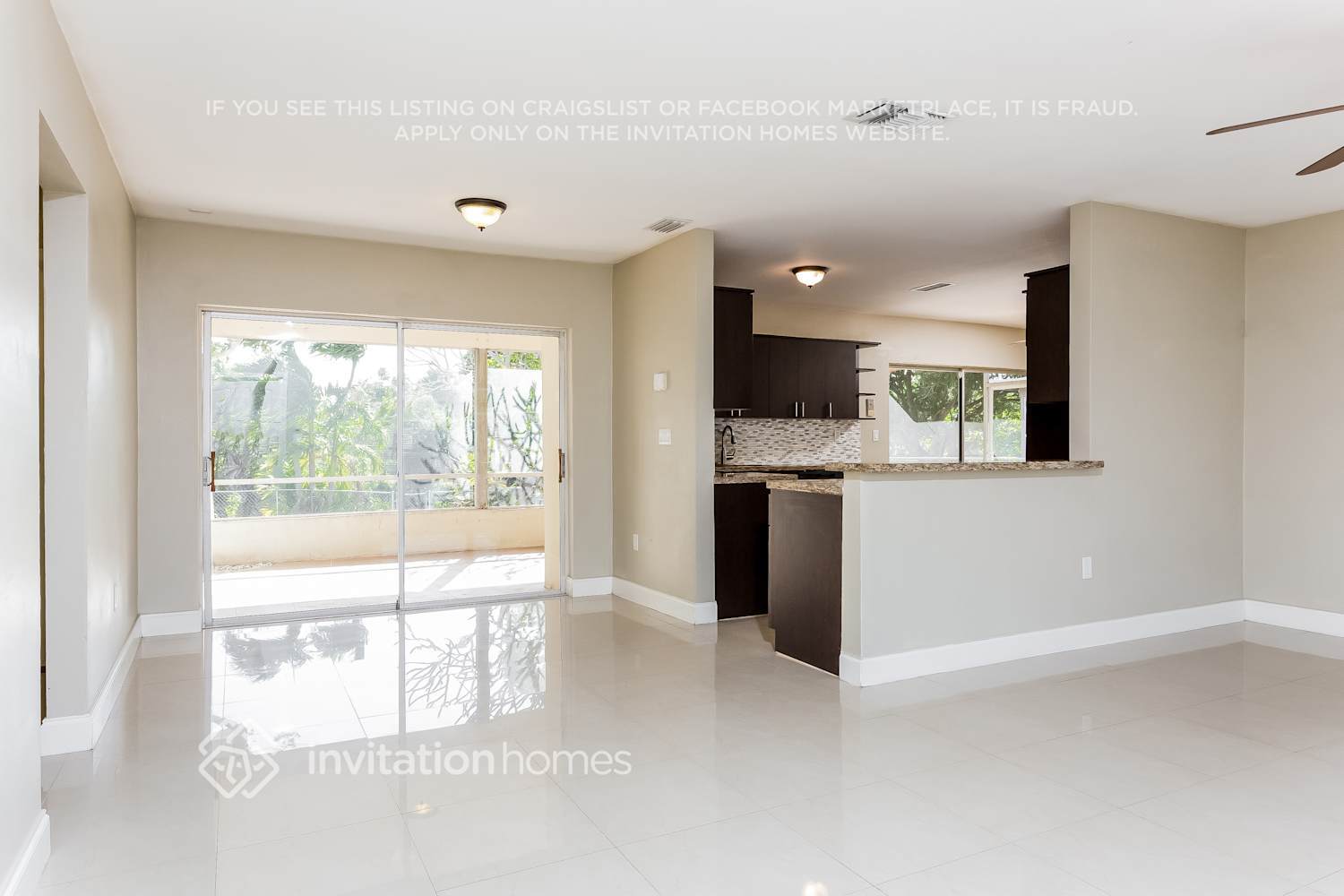 Building Photo - 8320 NW 24th Pl