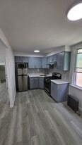 Building Photo - 2809 Avenue I