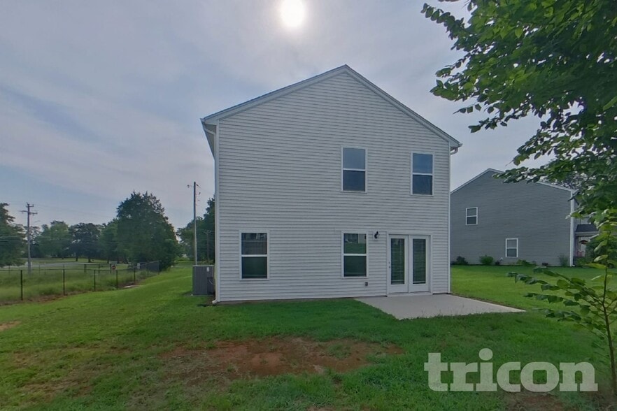 Building Photo - 139 McMakin Dr