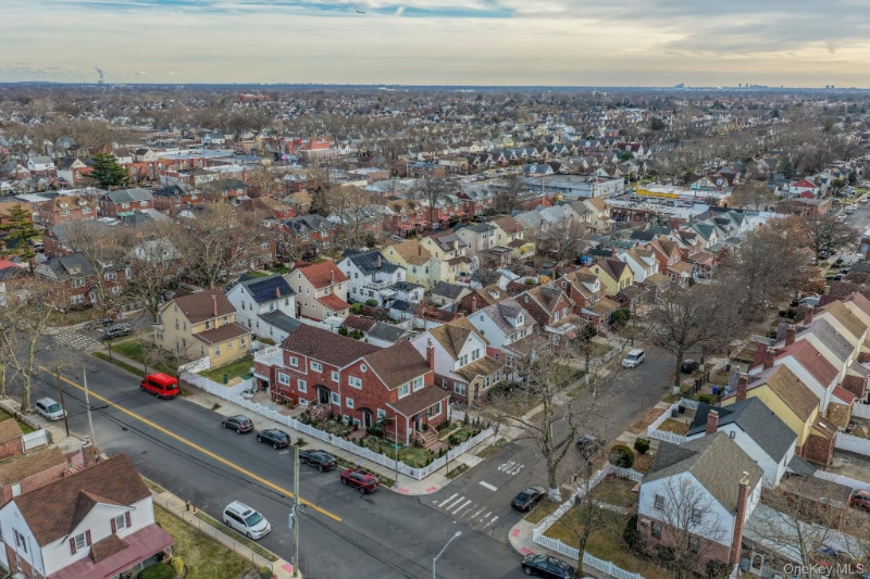 Building Photo - 116-01 221st St