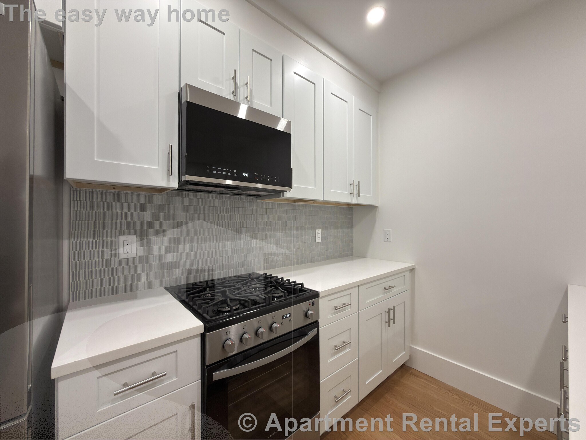 Building Photo - 406 Columbia St