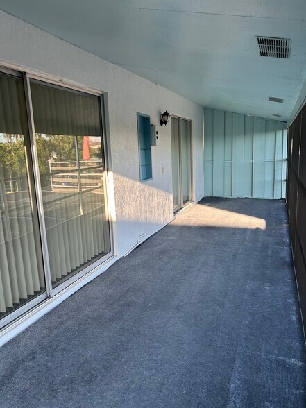Screened Lanai - 1376 Chesapeake Ave