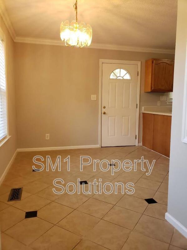 Building Photo - 4208 Low Meadow Ln