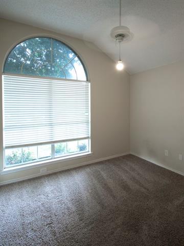 Building Photo - 3410 Ruidoso Ln