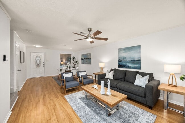 Building Photo - 19627 Lighthouse Scene Ln