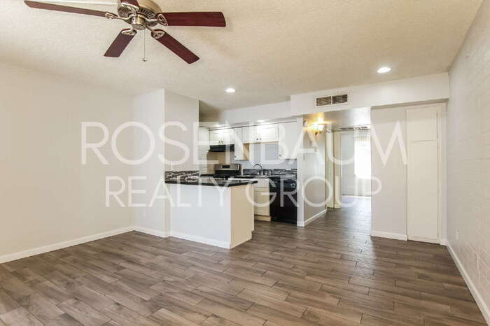 Building Photo - 6320 N 16th St