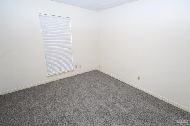 Building Photo - 6322 Harvard Ct