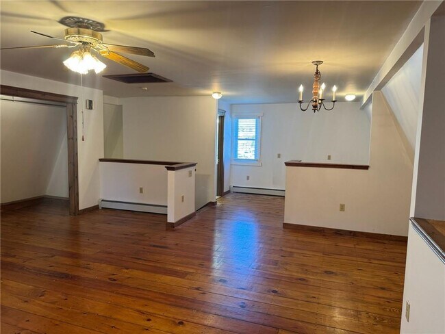 Building Photo - 31 Powel Ave