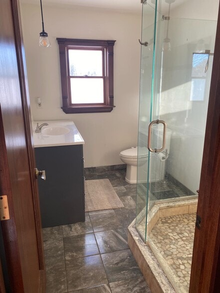 Building Photo - 71201 Coon Creek Rd