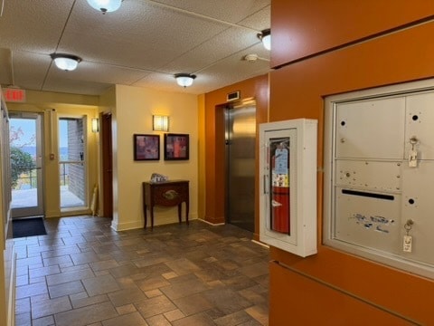 Building Photo - 75 S Reynolds St