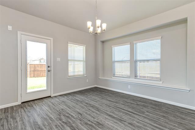 Building Photo - 936 Violet Wy