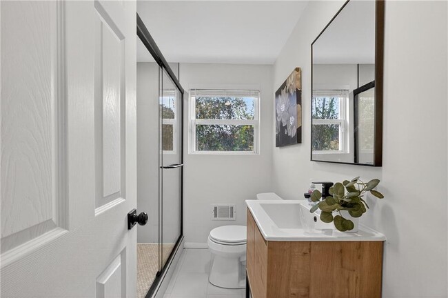 Building Photo - 2967 Flat Shoals Rd