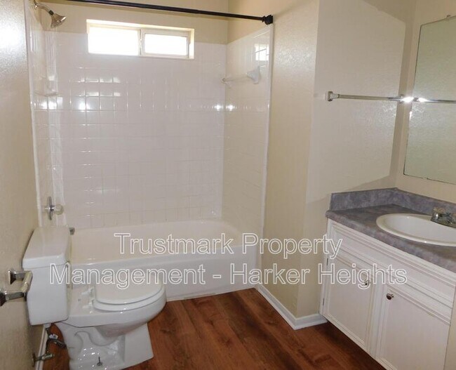 Building Photo - 3103 Courtney Ln