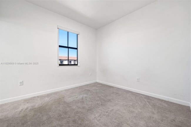 Building Photo - 11763 SW 246 Terrace