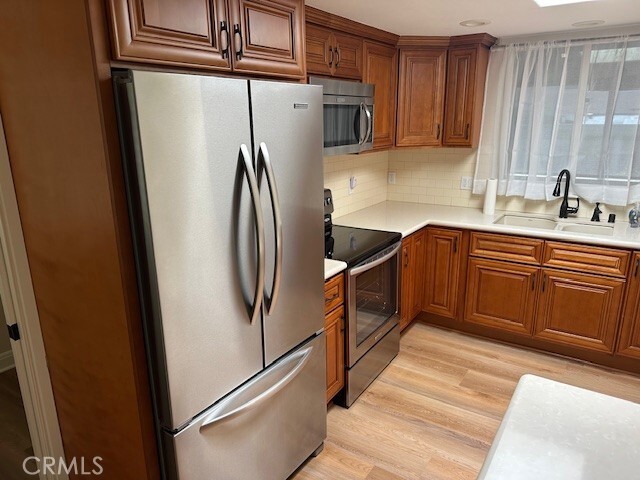 Building Photo - 385 Avenida Castilla