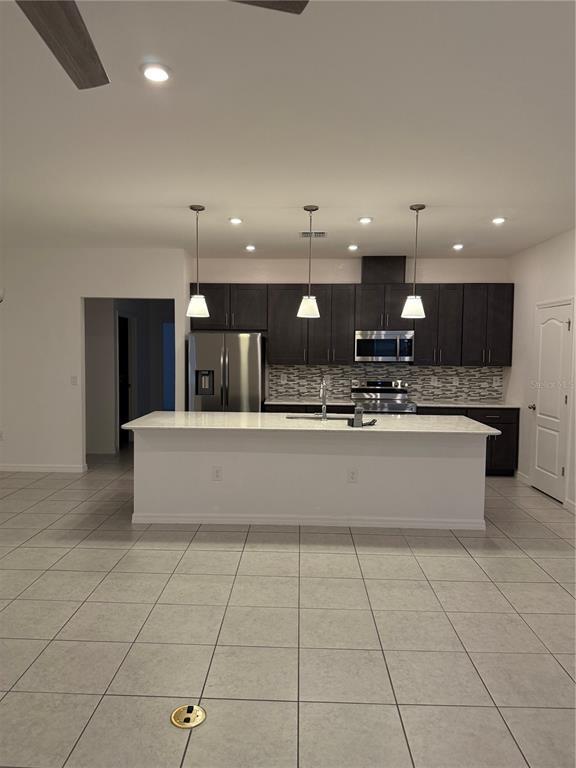 Building Photo - 408 Bahia Grande Ave