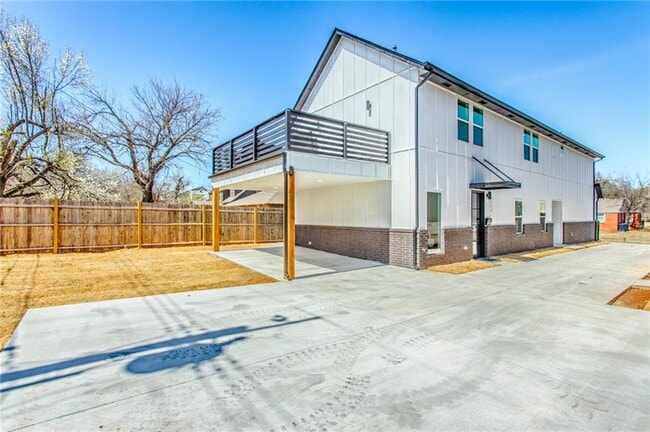 Building Photo - 1108 NW 79th St