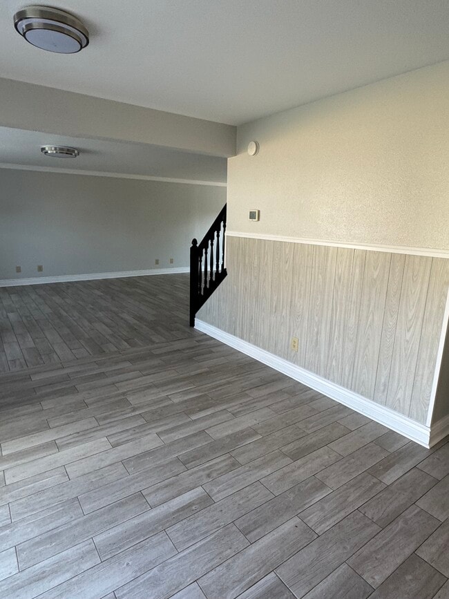 Building Photo - 10226 Crooked Stick Dr