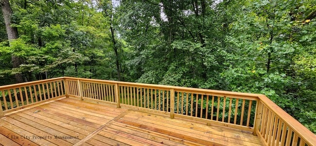 Building Photo - Newly Renovated 4-Bedroom Retreat on 12 Secluded Acres with Stream and Trails in Kintnersville!