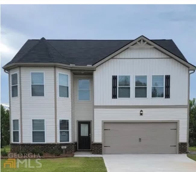 Building Photo - 180 Goodall Woods Dr