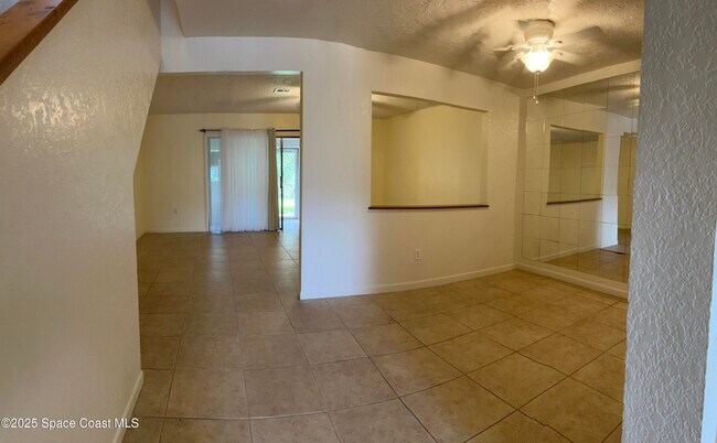 Building Photo - 142 Palmetto Ave