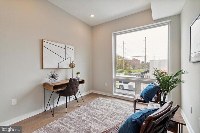 Building Photo - 308 W Chelten Ave