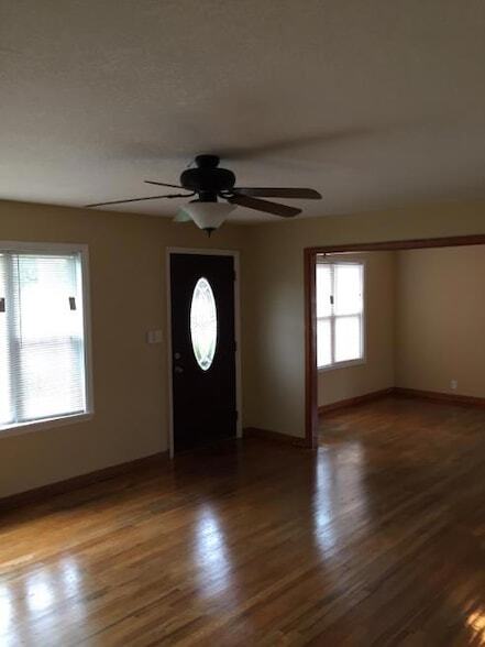 Building Photo - 363 S McDonald St