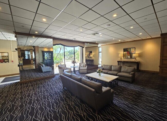 Building Photo - Live the High Life - Ocean Views on the 11th Floor