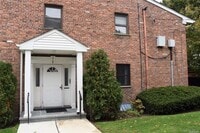 Building Photo - 218 Fulton St
