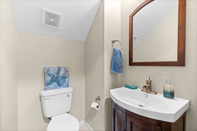 Building Photo - 27 E Artist Grove Cir