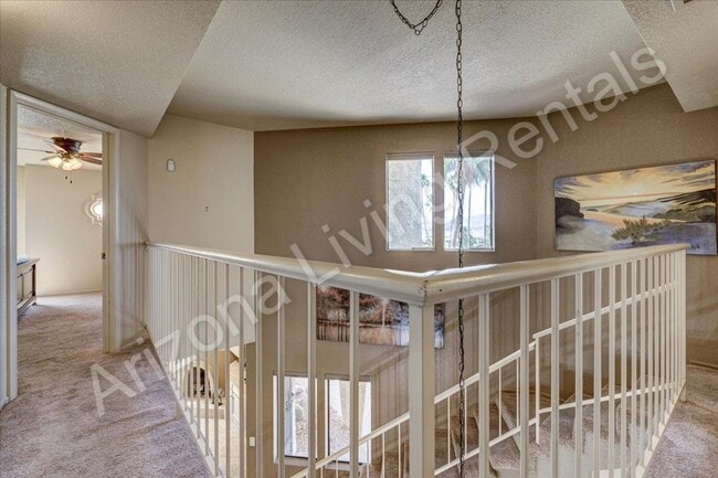 Building Photo - FURNISHED CONDO WITH POOL