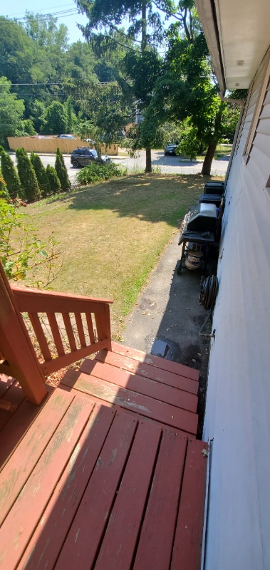 Building Photo - 1a Richard Ave