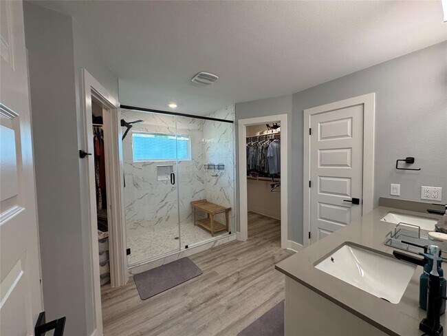 Building Photo - 14413 Celestial Ln