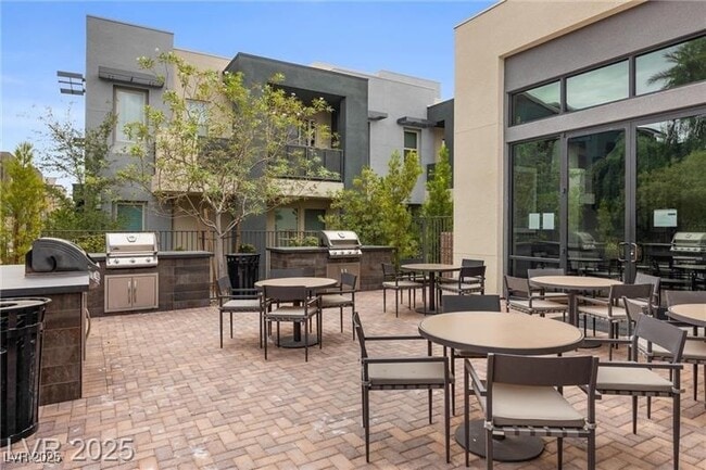 Building Photo - 11325 Gravitation Dr