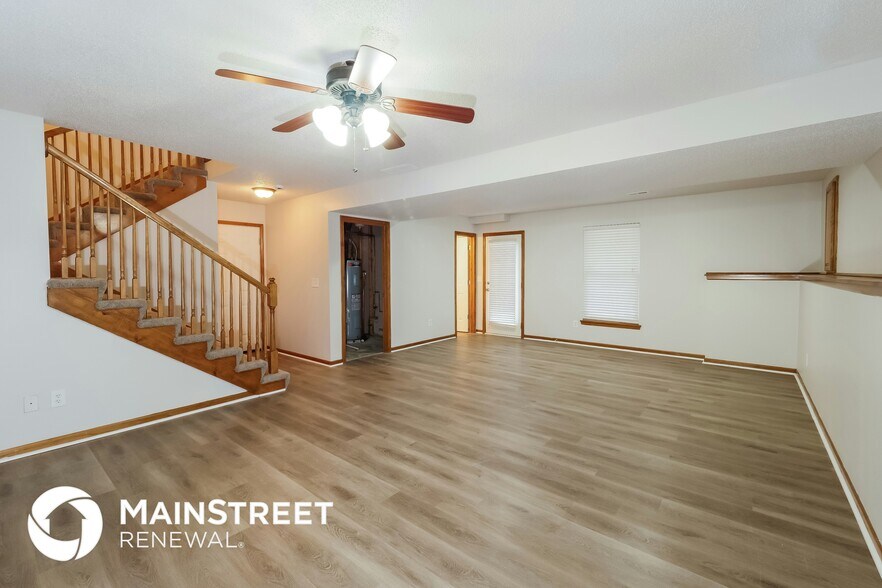 Building Photo - 214 Lacy Ln