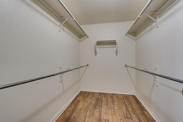 Building Photo - 4605 Rhone Dr