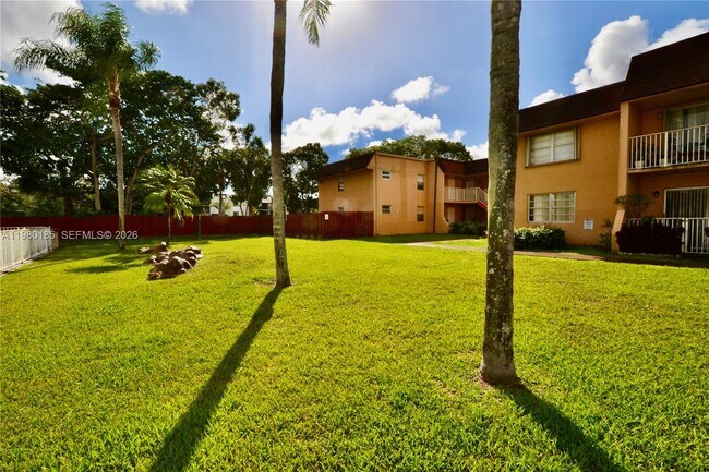 Building Photo - 9974 SW 88th St