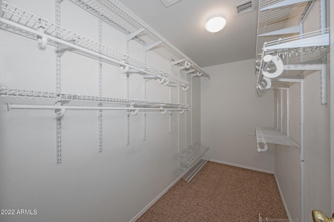 Building Photo - 2820 E Augusta Ave