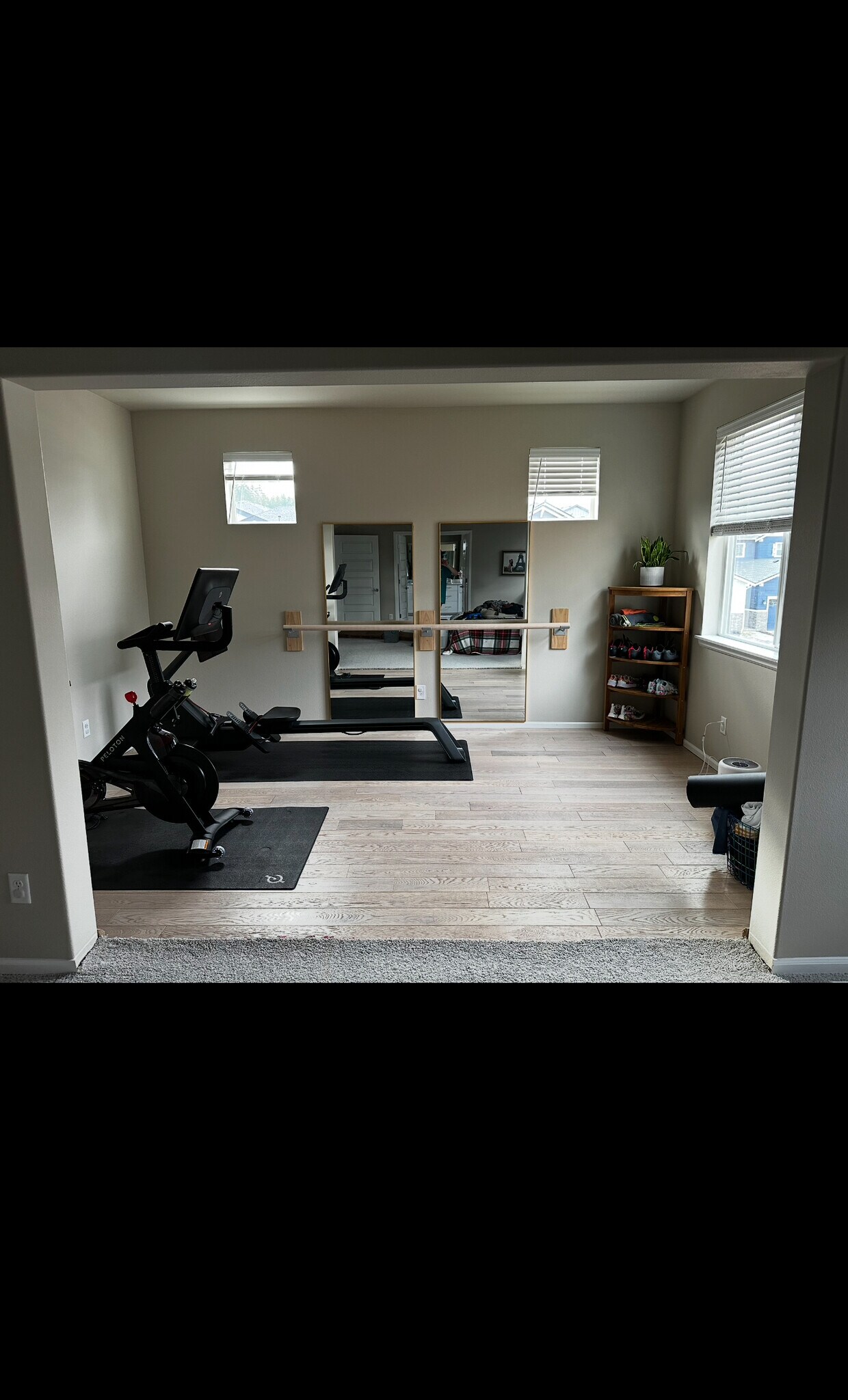 Primary bedroom bonus area - 12701 192nd Pl E