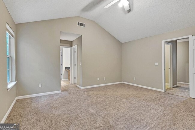 Building Photo - 214 Southwind Ln