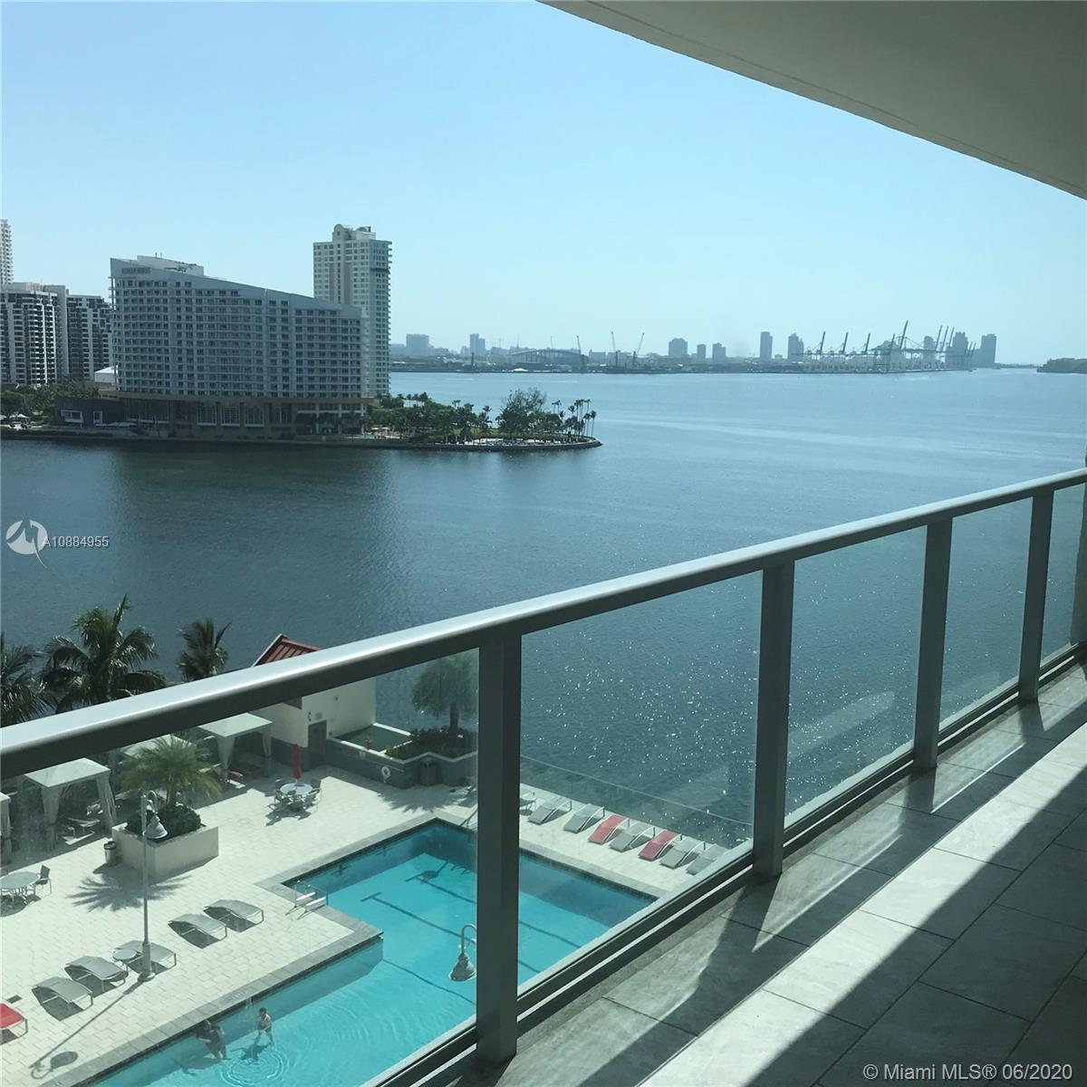 Building Photo - 1155 Brickell Bay Dr