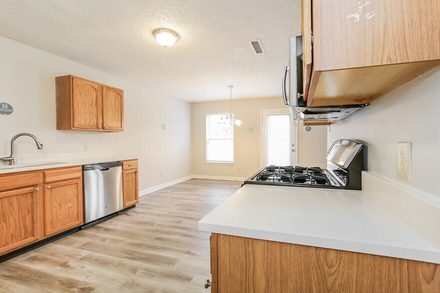 Building Photo - 8930 Orchid Bloom Pl