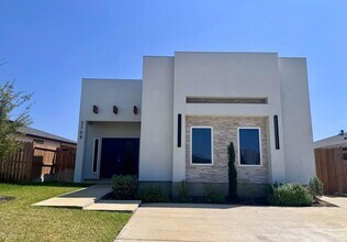 Building Photo - 3709 Birge St