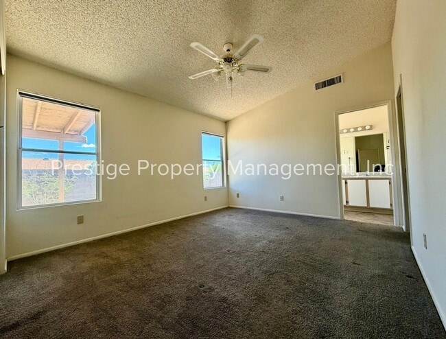 Building Photo - ***RENT SPECIAL*** 3/2 Beautiful Rita Ranch Home With Open Design!!!