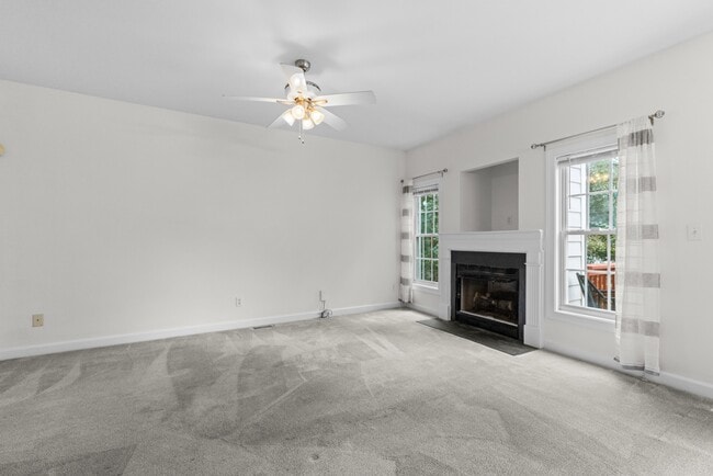 Building Photo - 2723 Sterling Park Dr