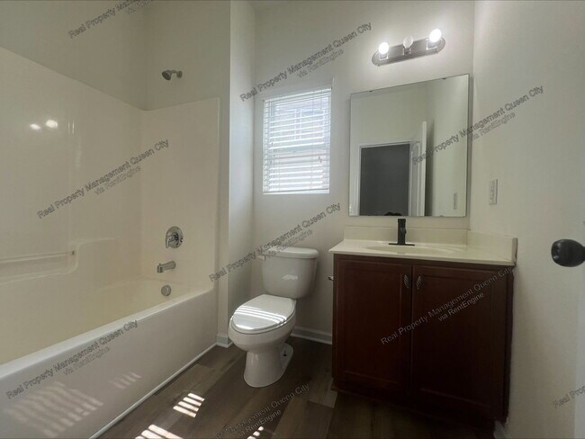 Building Photo - 14334 Lunenburg Ln
