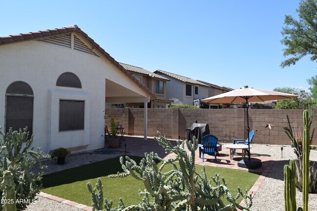 Building Photo - 27623 N 23rd Dr