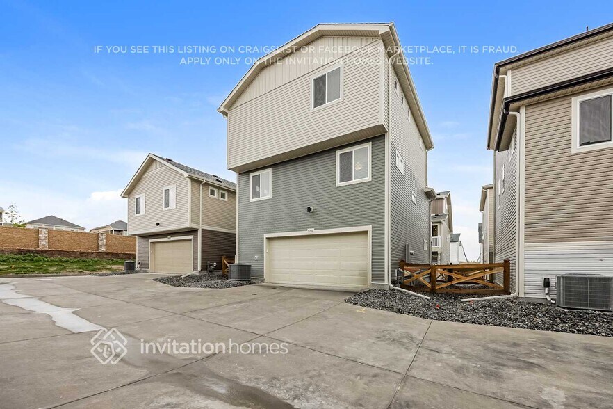 Building Photo - 9294 Oro City Loop